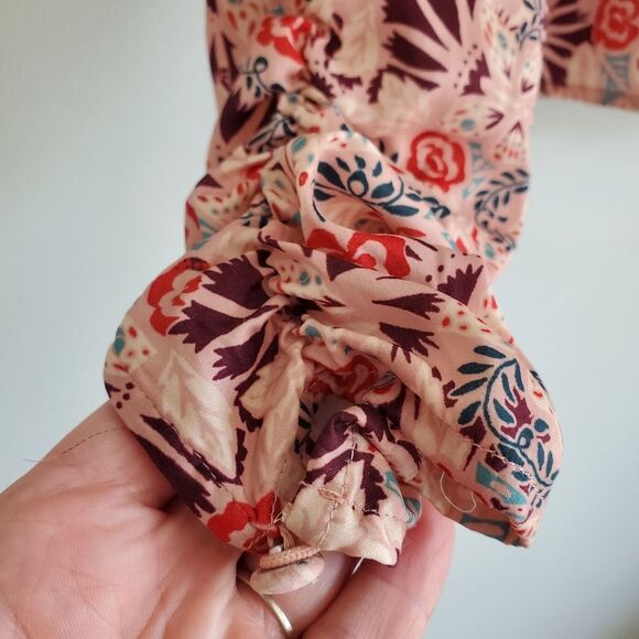 Free People Floral Long Sleeve Polyester Women's Top Key Hole Back Size XS - Picture 5 of 16